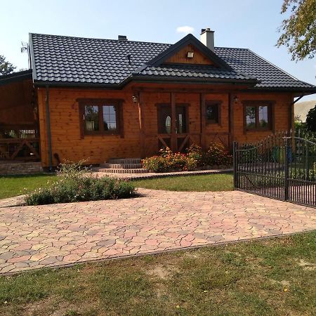 Pod Klonowym Sercem Kloczew Exteriör bild