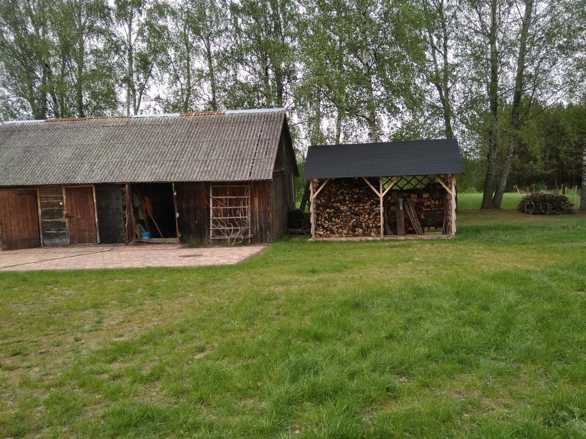 Pod Klonowym Sercem Kloczew Exteriör bild